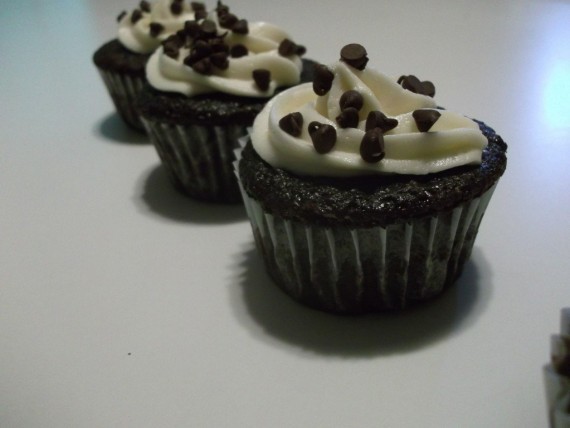 Basic Chocolate Cupcakes