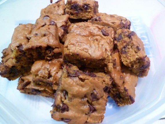 Pumpkin Chocolate Chip Bars