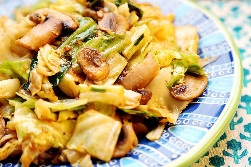 Cabbage_Mushroom_Stir_Fry_Recipe